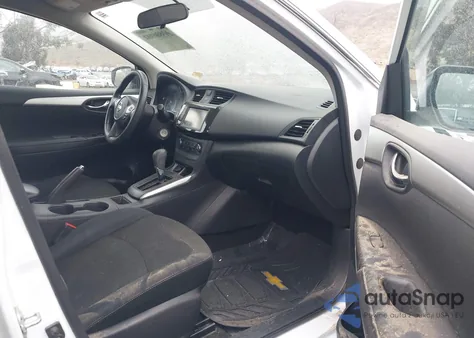 2019 Nissan Sentra S z USA, uszkodzony, nr VIN 3N1AB7AP1KY280896